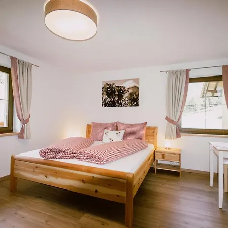 Farm stay Nedererhof - Gemutliche Mit Gemeinschaftskuche Ausserschmirn